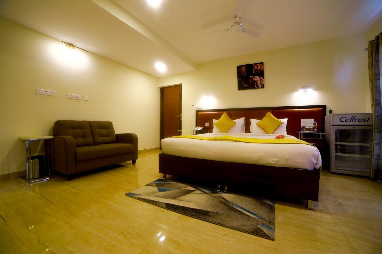 D Breeze Suites Devanahalli Экстерьер фото